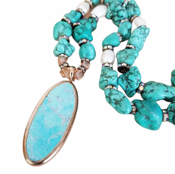 Hand Crafted Turquoise Pendant & Howlite Nugget Freshwater Pearl Beaded Necklace - Picture 13 of 15
